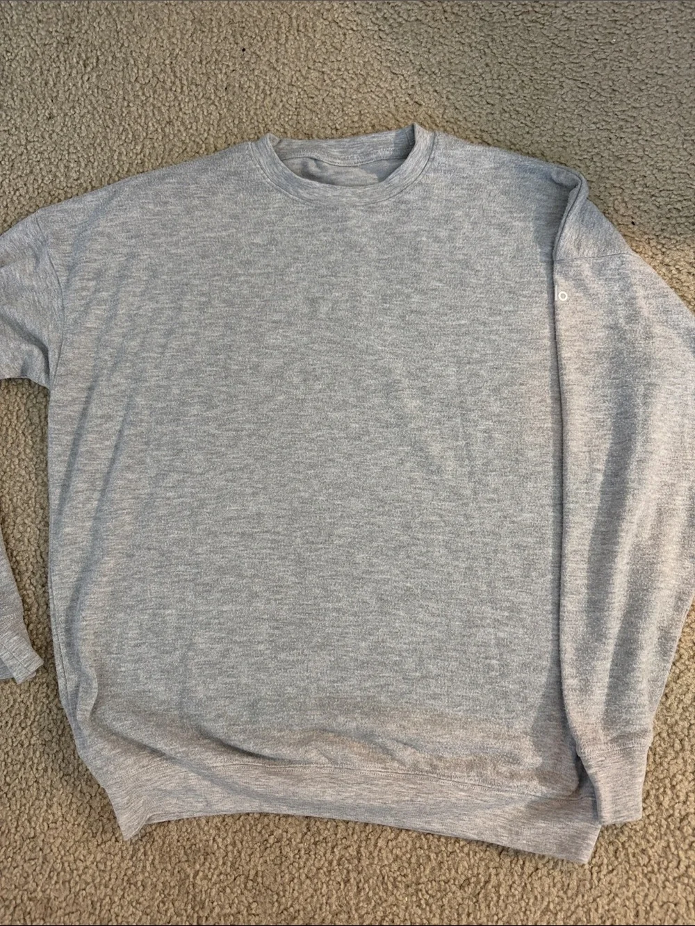 ALO Yoga Soho Heather Gray Pullover with White Logo, Small